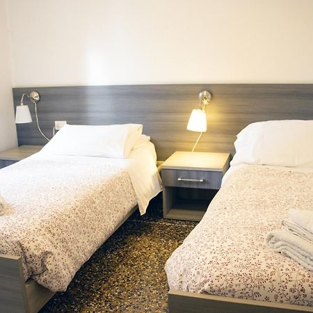 Albergo Locanda Diana Genoa Exterior photo